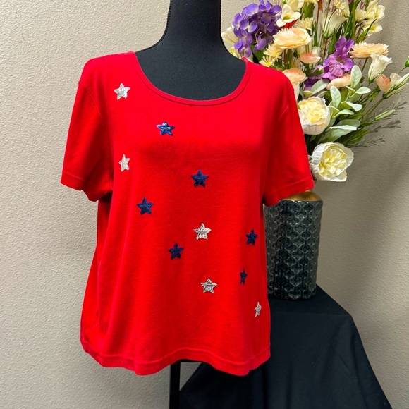 Onque Casuals Tops - Onque Casuals Cotton Patriotic Red, White, Blue sequenced Stars Tee Size Large